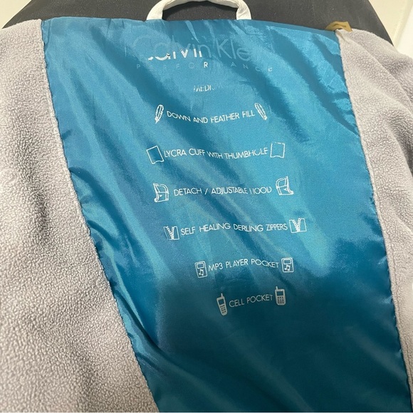 Calvin Klein Performance Down Puffer Winter White Puffer Ski Coat Size Medium - Picture 6 of 11